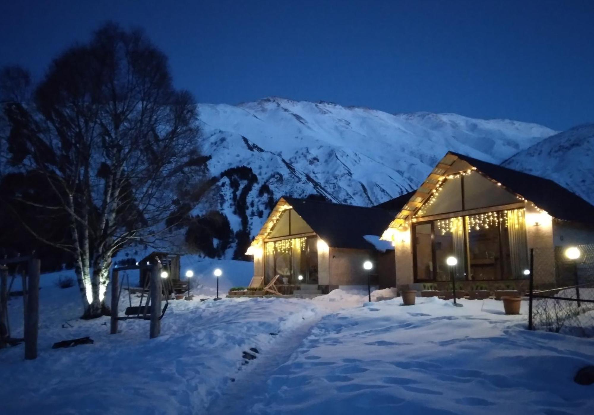 Kazbegi Cottages Qabarjina Exteriér fotografie